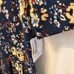 LuLaRoe Amelia New! Size Medium